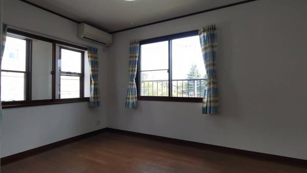 綾瀬市小園　一戸建