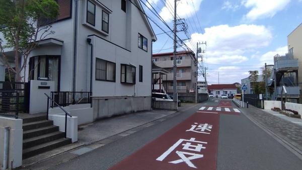 綾瀬市小園　一戸建