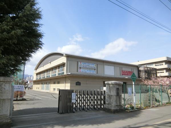 ライオンズマンション厚木(厚木市立厚木中学校)