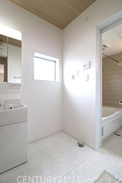 綾瀬市大上４丁目の中古一戸建て
