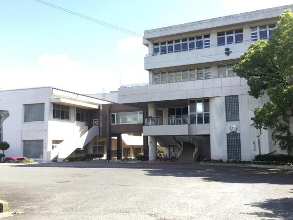 愛甲郡愛川町中津の土地(愛川町立愛川東中学校)