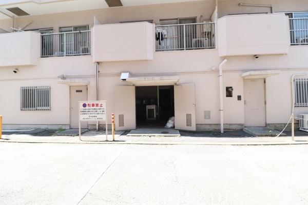 朝日本厚木マンション