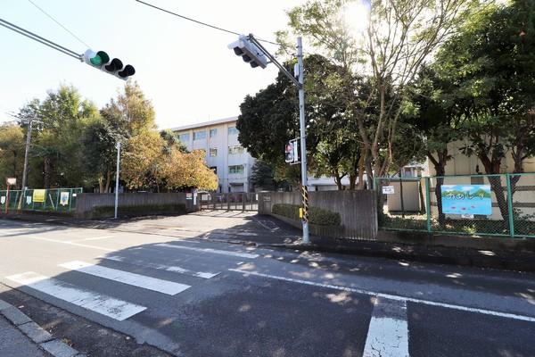 海老名プラーザ２０号棟(海老名市立中新田小学校)