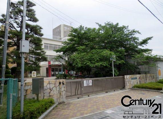 天理市岸田町の土地(天理市立柳本小学校)