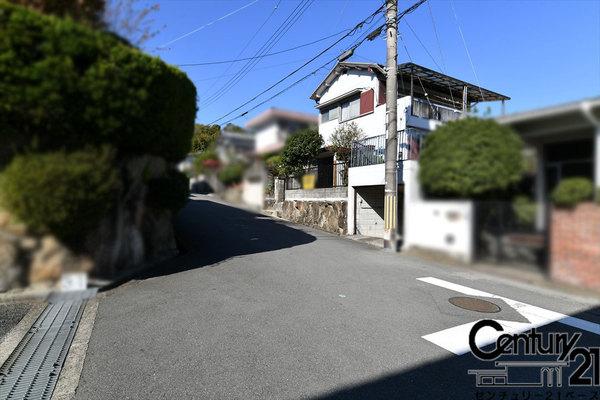 生駒郡平群町椿台３丁目の中古一戸建て