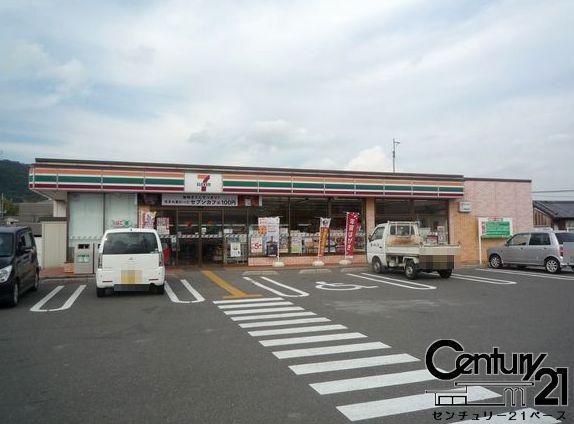 北葛城郡河合町池部3丁目の土地(セブンイレブン河合町佐味田店)