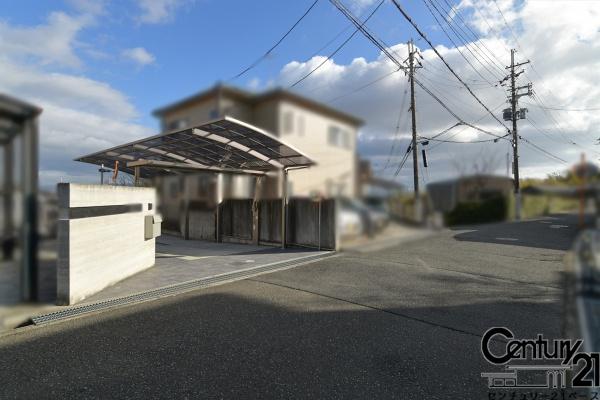 奈良市登美ヶ丘４丁目の中古一戸建て