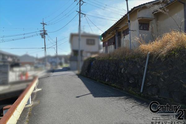 北葛城郡王寺町畠田６丁目の土地