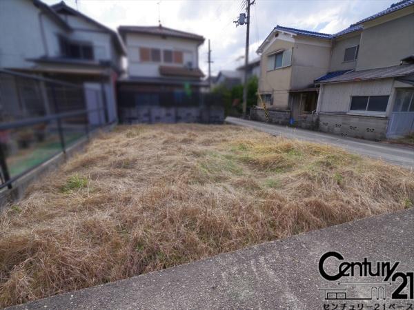 生駒郡平群町吉新３丁目の土地