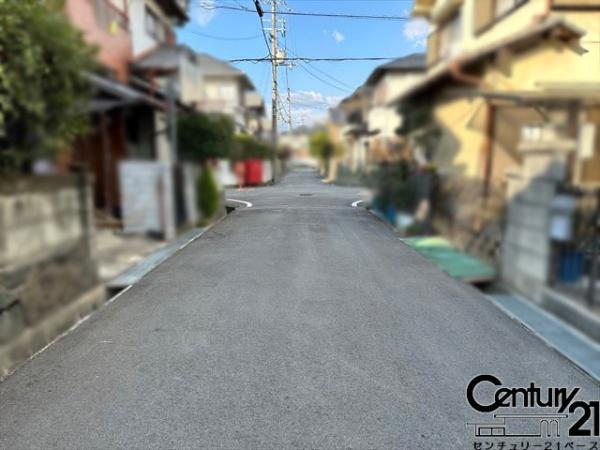 生駒郡斑鳩町目安４丁目の中古一戸建て