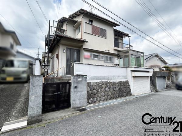 生駒郡平群町初香台１丁目の中古一戸建て