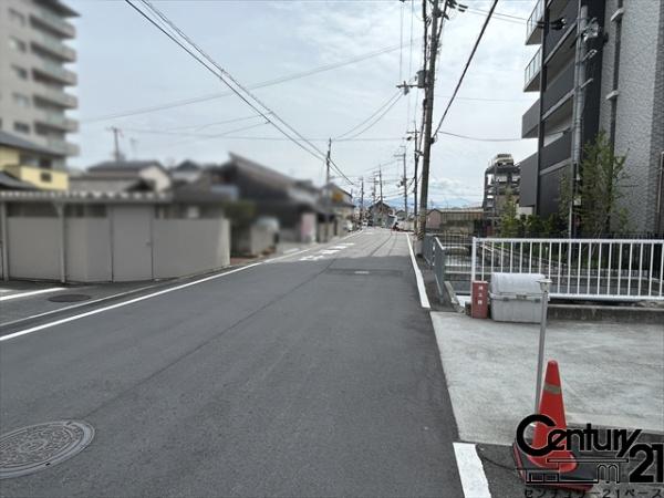 エスリード柏原