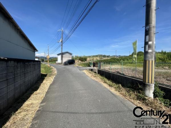 天理市櫟本町の土地