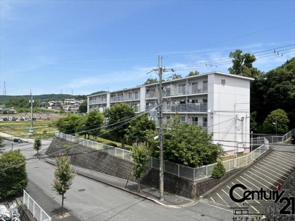 関屋あしびハイツ１０号棟