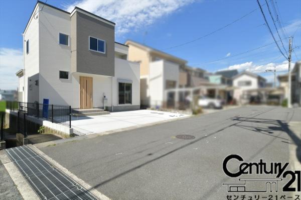 大和高田市東中２丁目／新築一戸建