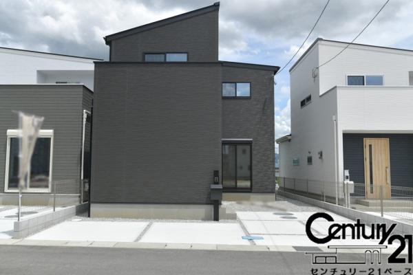 橿原市曲川町３丁目３号地／新築一戸建