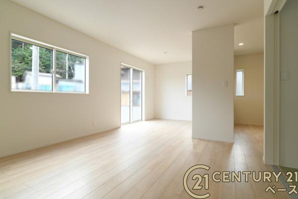 クレイドルガーデン緑ケ丘・西菜畑町１３号棟／新築一戸建