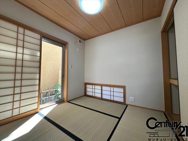 香芝市五位堂１丁目の中古一戸建て