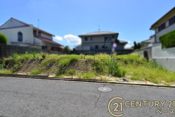 北葛城郡河合町高塚台１丁目２号地　建築条件なし土地