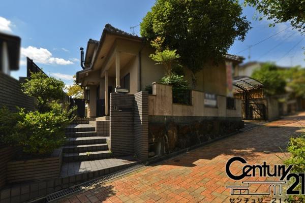 北葛城郡王寺町畠田７丁目　一戸建