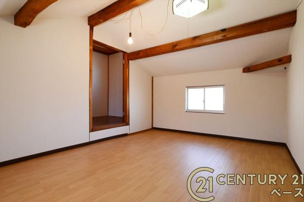 橿原市観音寺町の中古一戸建て(リビング)