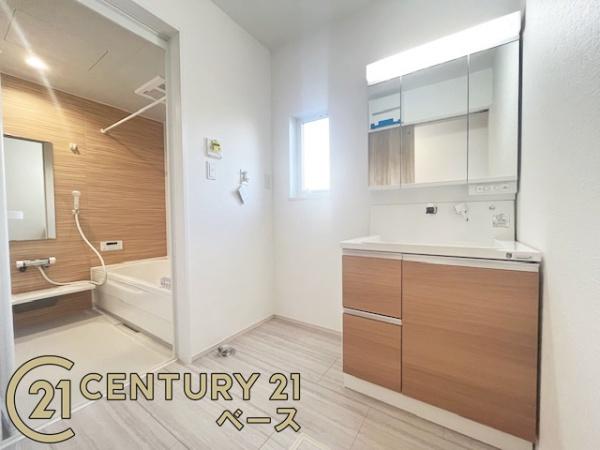 ファーストタウン秋篠町１号棟／新築一戸建