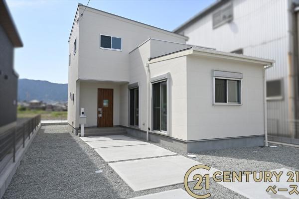 葛城市北花内／新築一戸建