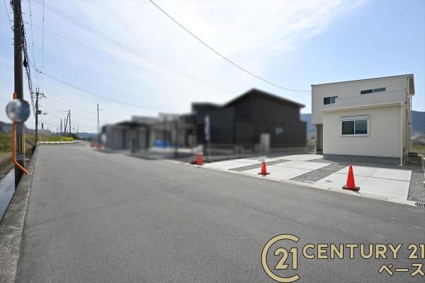 葛城市北花内／新築一戸建