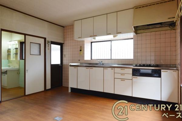北葛城郡河合町高塚台１丁目　一戸建
