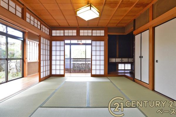 北葛城郡河合町高塚台１丁目　一戸建