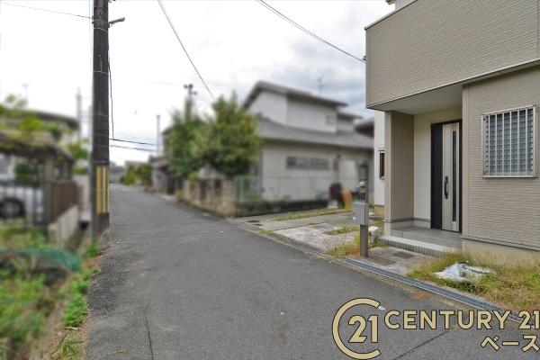北葛城郡上牧町松里園３丁目の中古一戸建て