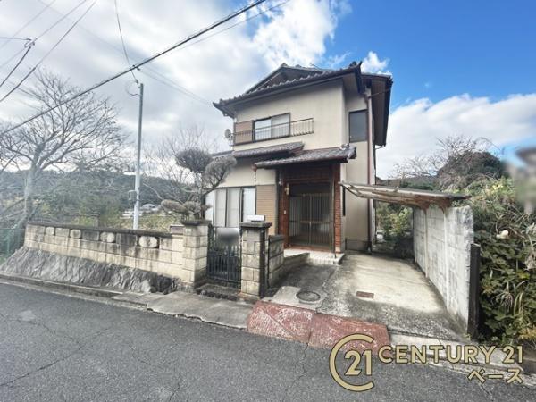 生駒郡平群町緑ケ丘６丁目　一戸建