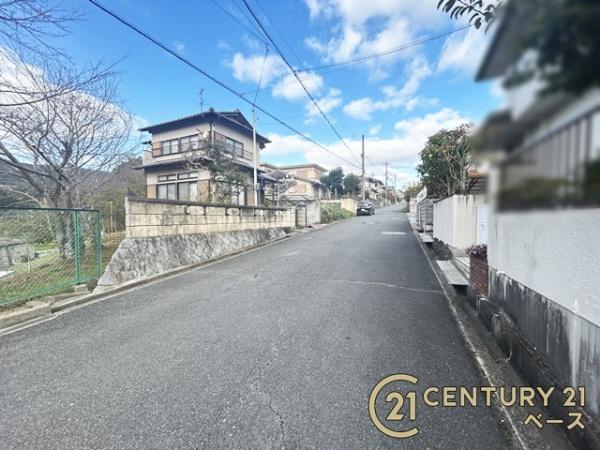 生駒郡平群町緑ケ丘６丁目　一戸建