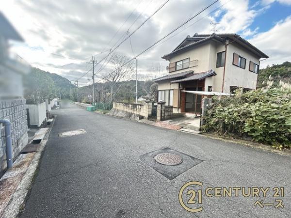 生駒郡平群町緑ケ丘６丁目の中古一戸建て