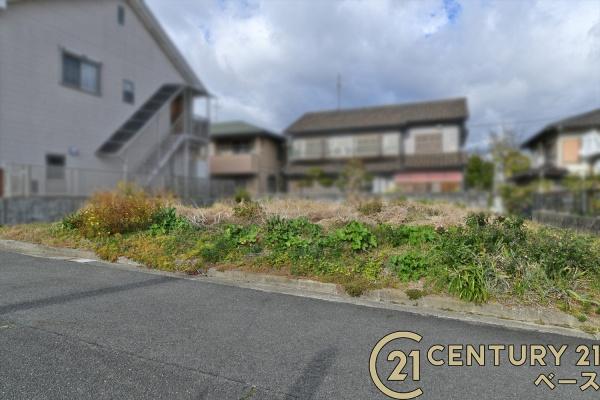 葛城市兵家建築条件なし土地