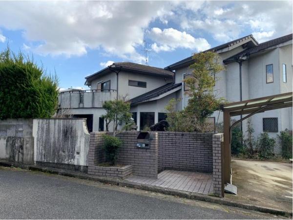 生駒市松美台　一戸建