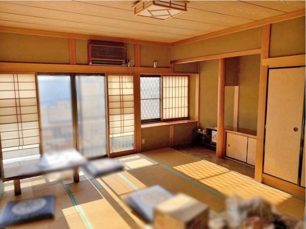 生駒市松美台　一戸建
