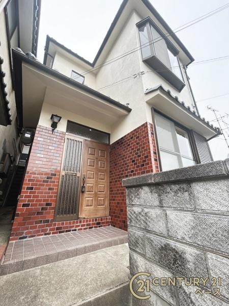 奈良市富雄元町１丁目　一戸建