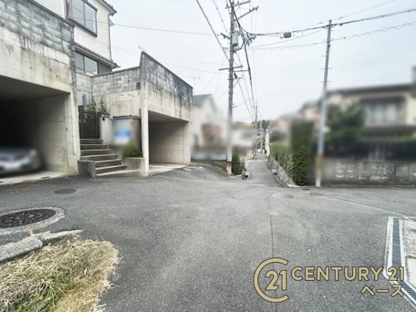 奈良市富雄元町１丁目の中古一戸建て