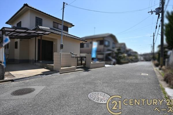 生駒郡平群町若葉台３丁目の中古一戸建て