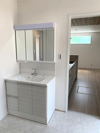 北葛城郡広陵町三吉／新築一戸建