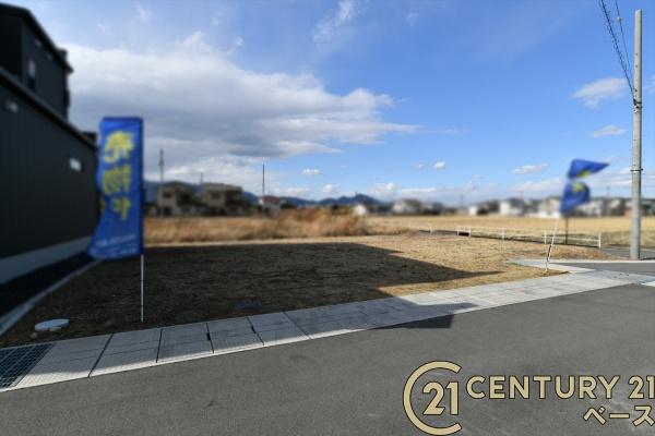 大和高田市西坊城１号地建築条件なし土地