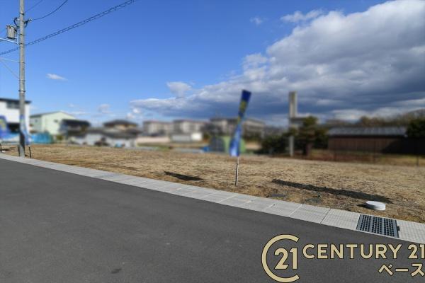 大和高田市西坊城３号地建築条件なし土地