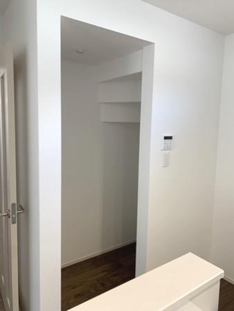 ファーストタウン小明町３号棟／新築一戸建