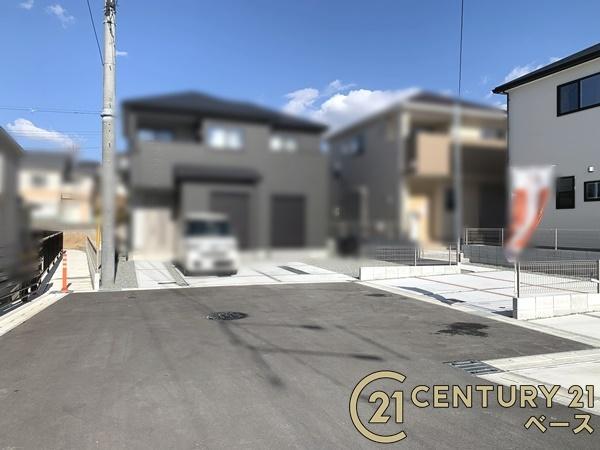 ファーストタウン小明町３号棟／新築一戸建
