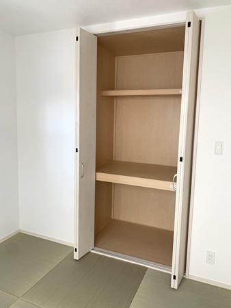 ファーストタウン小明町３号棟／新築一戸建