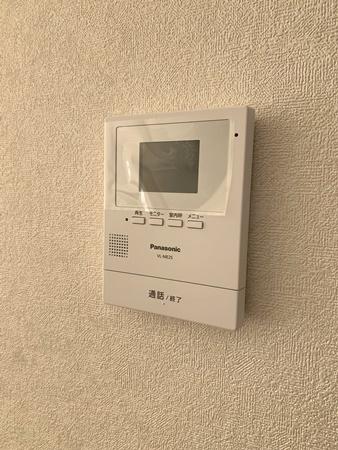 ファーストタウン小明町８号棟／新築一戸建
