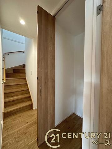 ファーストタウン神南／新築一戸建