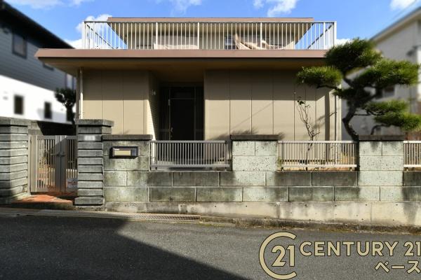 香芝市関屋　一戸建