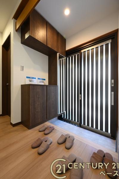 生駒郡斑鳩町目安４丁目の中古一戸建て
